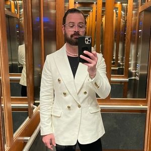 Meet your Posher, Pierre-marc